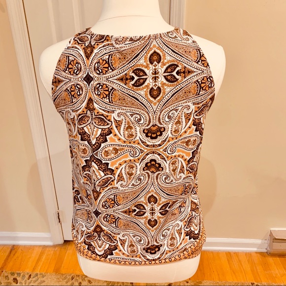 Sale 🌷 NWOT Ellen Tracy Brown Top - Picture 2 of 4